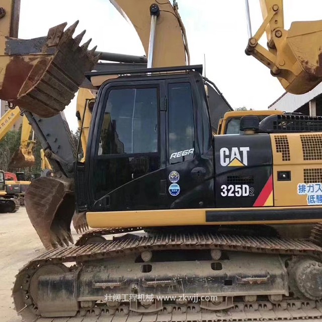 二手卡特彼勒CAT325D2挖掘機(jī)